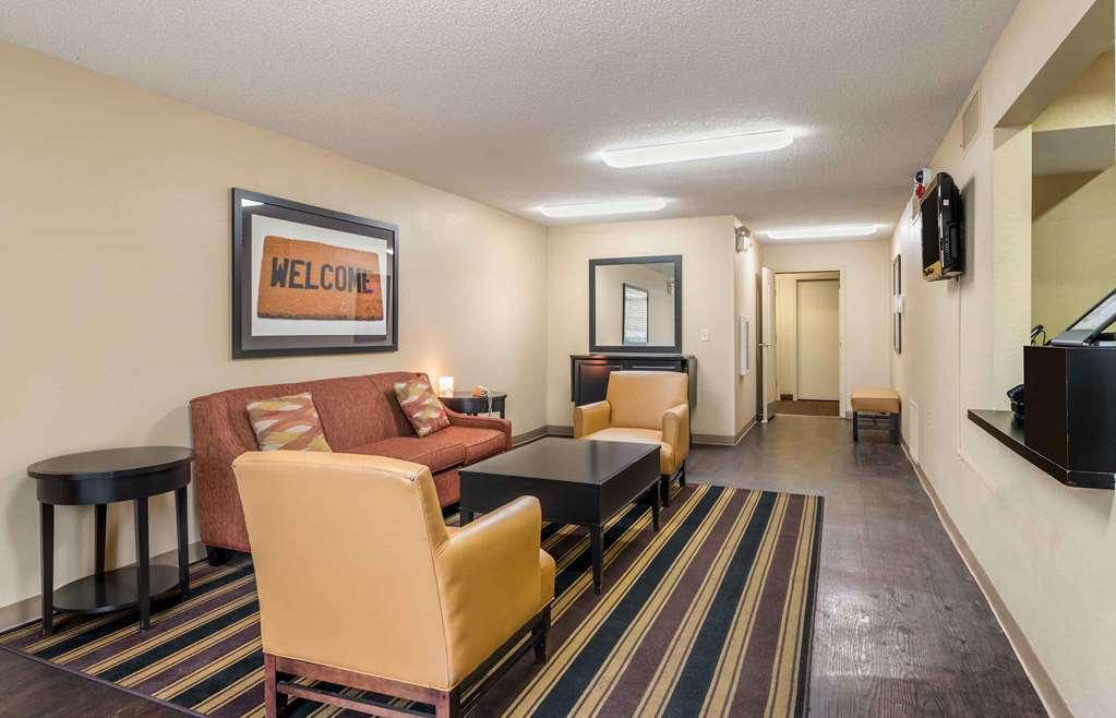 Extended Stay America Suites - Evansville - East Interior foto